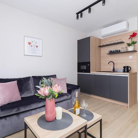 Modern Apartments Śródmiescie Kraków by Renters Exterior foto