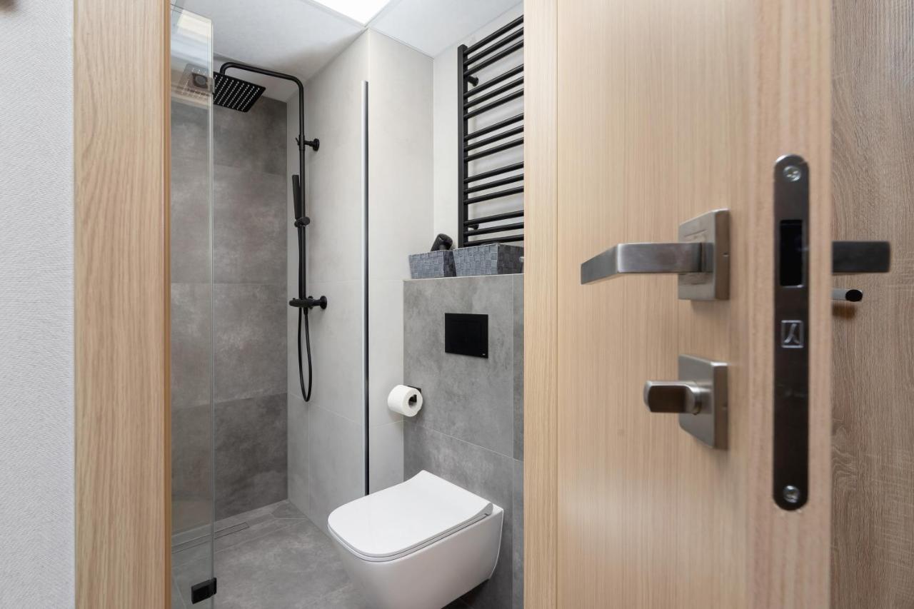 Modern Apartments Śródmiescie Kraków by Renters Exterior foto